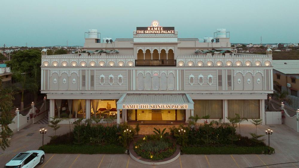 Ramee The Srinivas Palace Бхудж Экстерьер фото